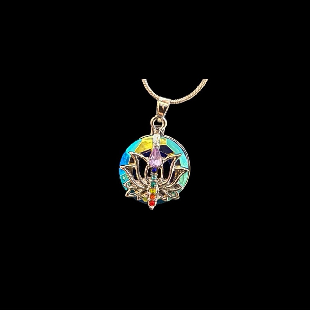 Elegant Multicolor Pendant Necklace